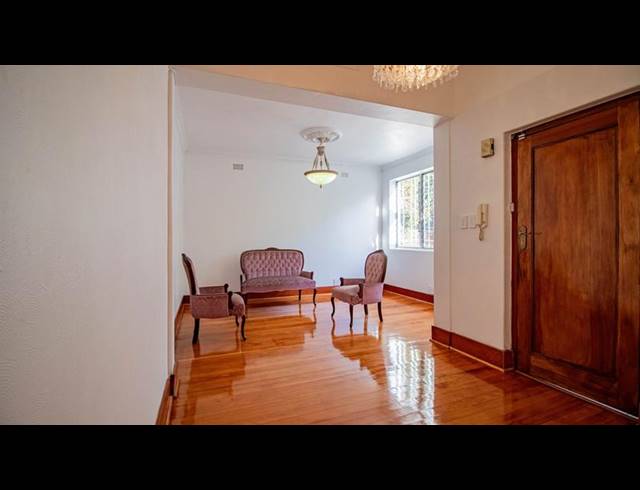 3 BEDROOM HOUSE FOR SALE IN KENSINGTON
